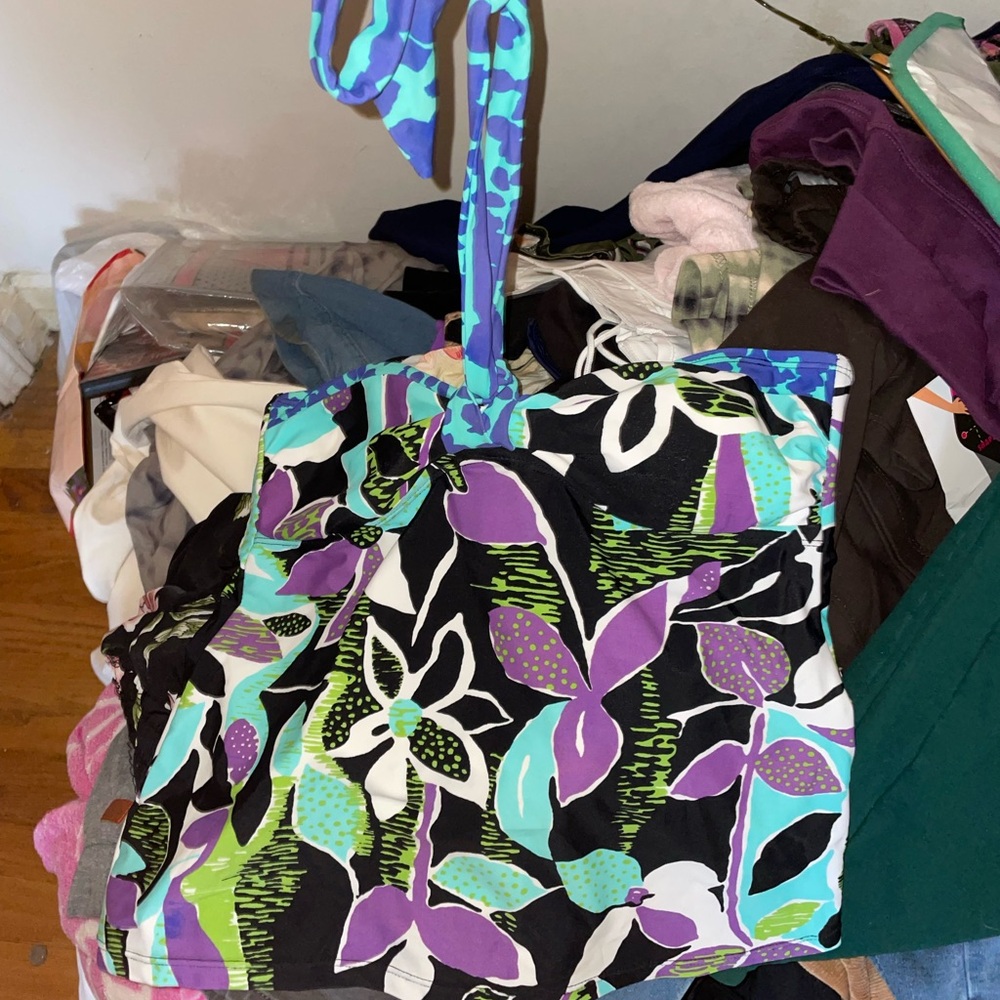Floral multicolored bathing suit top